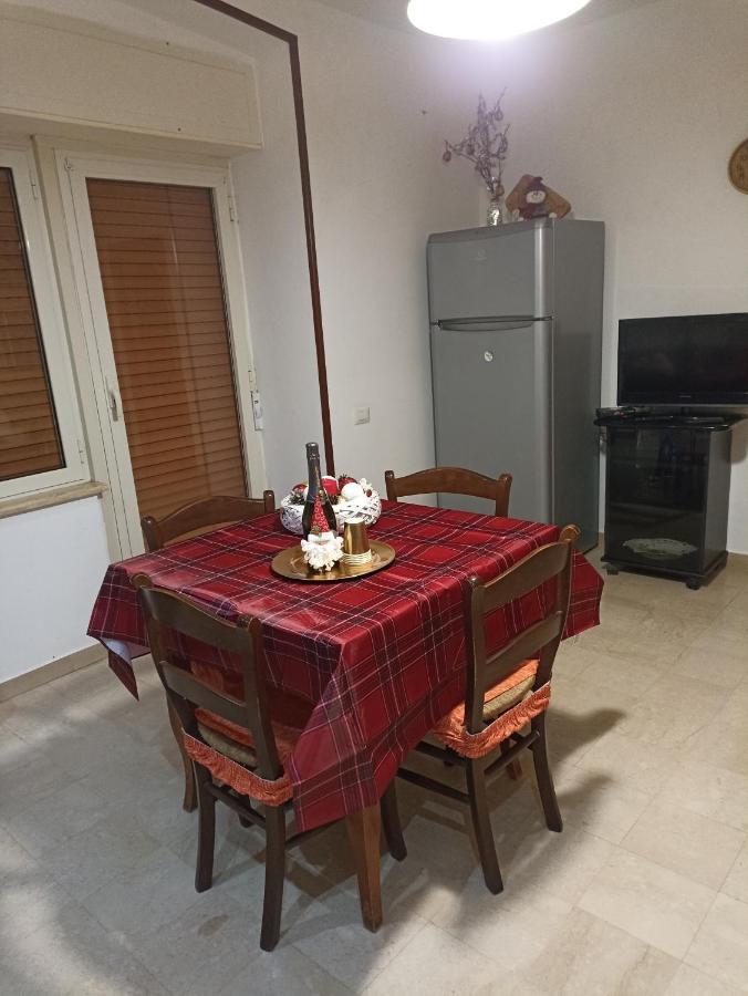 Pozzuoli-Licola Mare Apartment Екстериор снимка